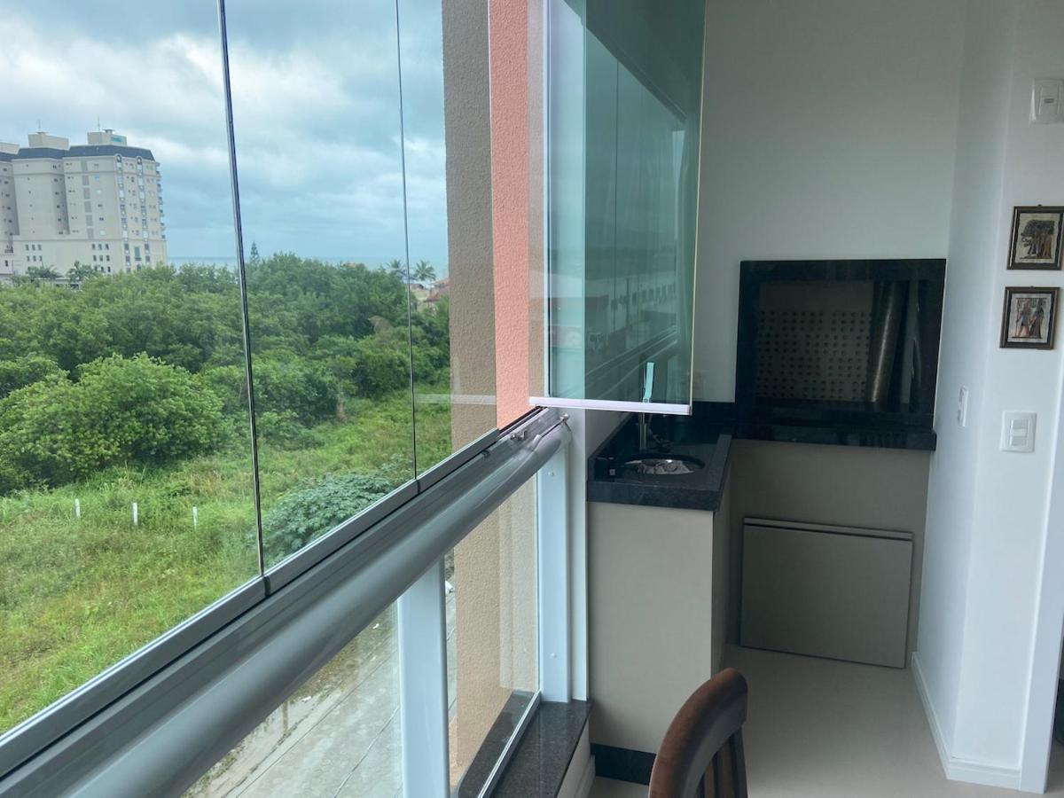 Apartamento Vista Rio Molhe e Pier - B&B