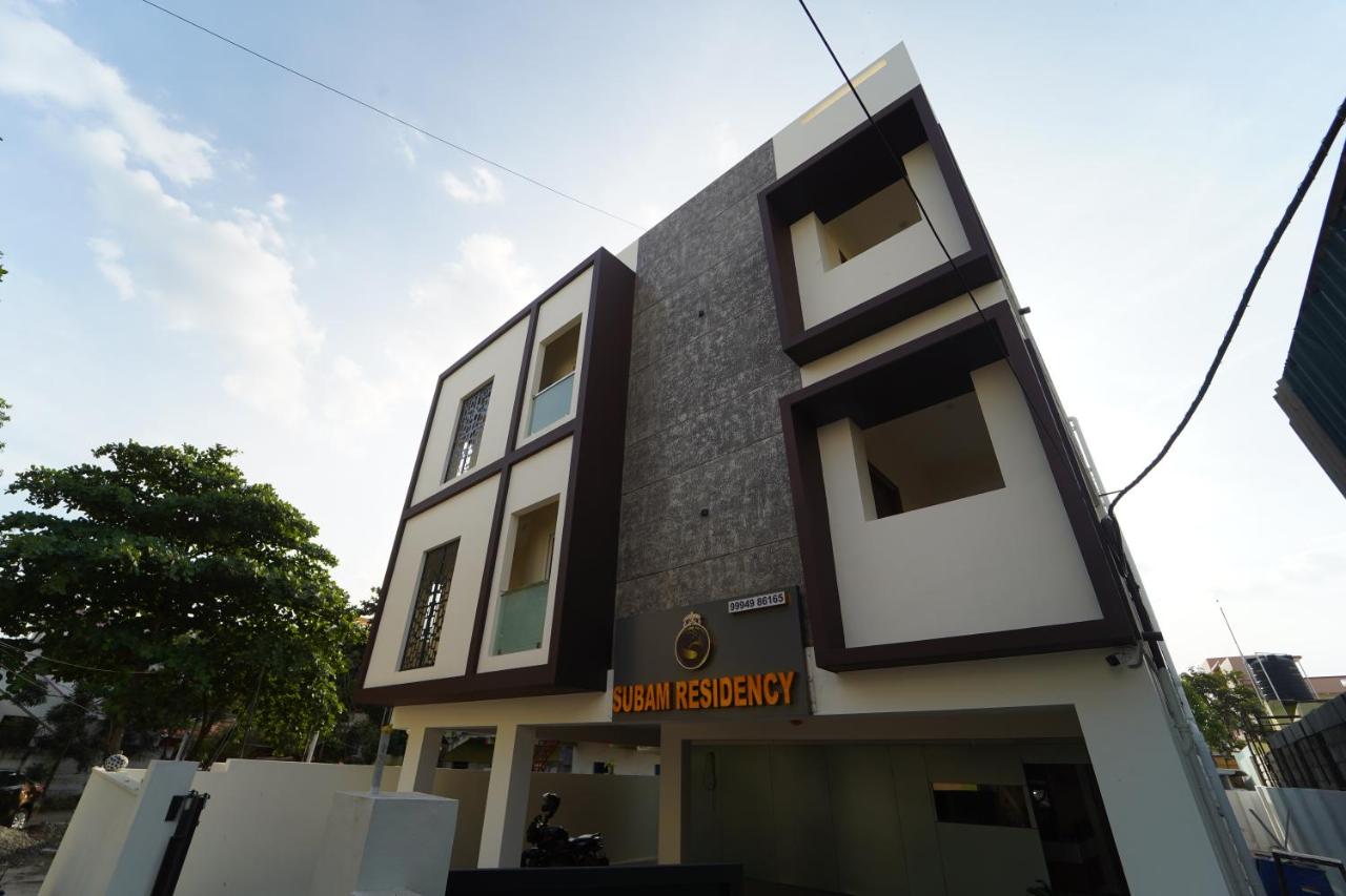 Subam Residency - Bed and Breakfast