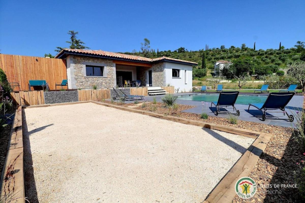 Villa la crozette 4 étoiles, climatisée avec grande piscine - Chambres d’hôtes