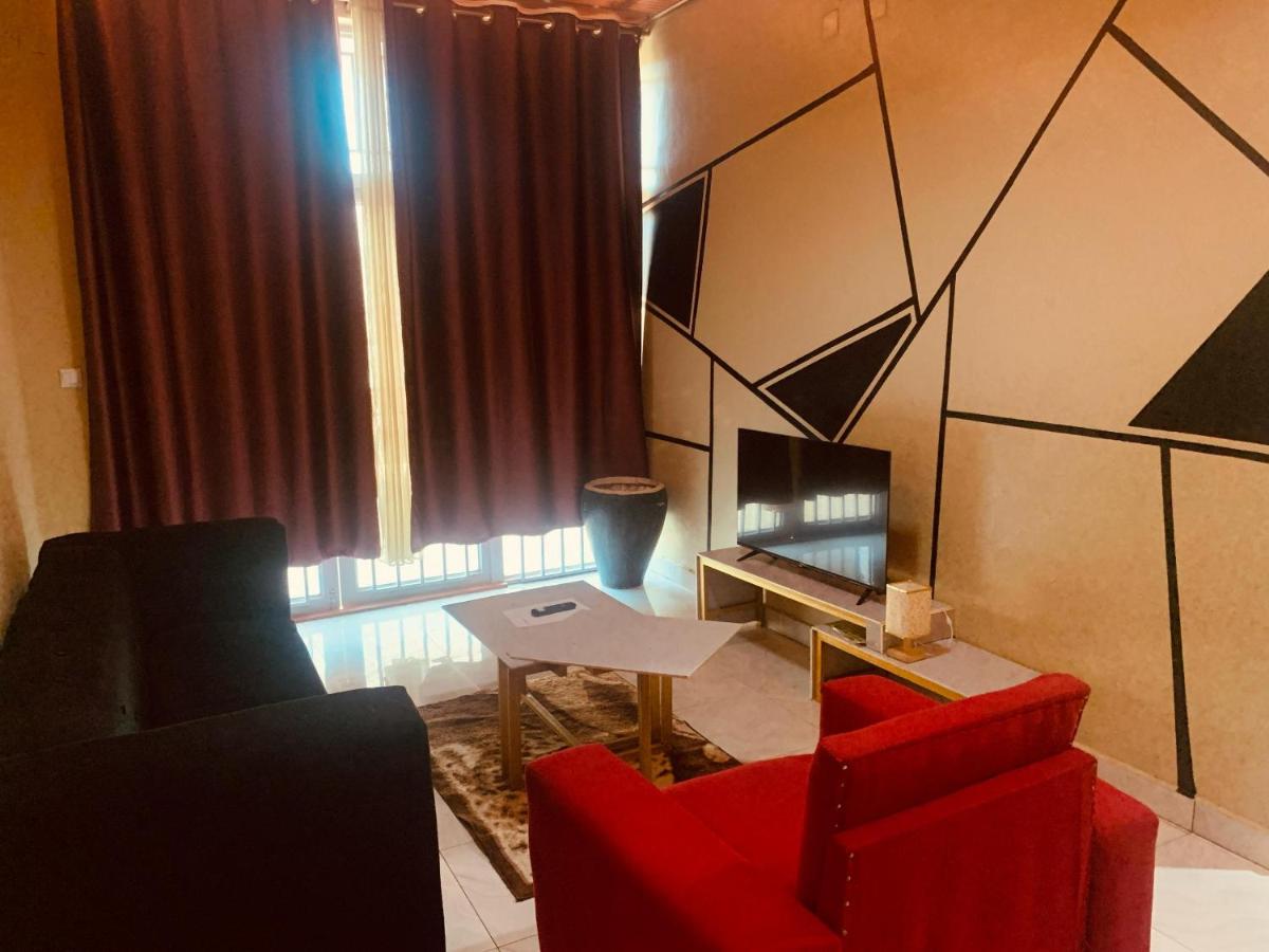 cozy 1 bedroom apartment - Chambres d’hôtes Kigali