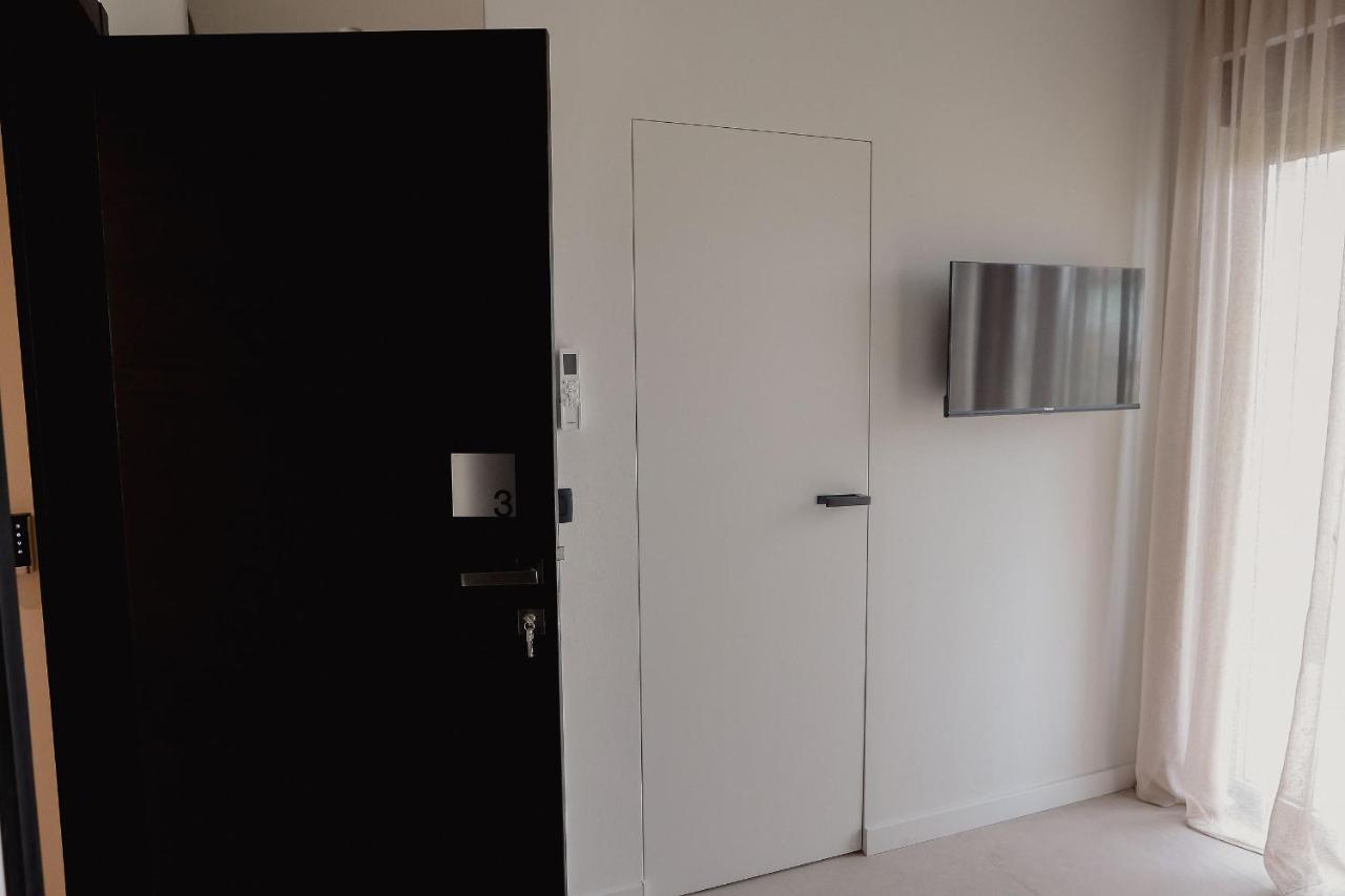 Deluxe Single Room with Balcony