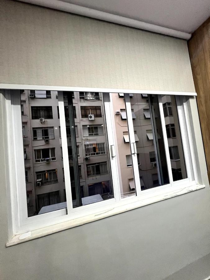 Studio for 2 people Steps from Copacabana Beach - B&B Rio de Janeiro