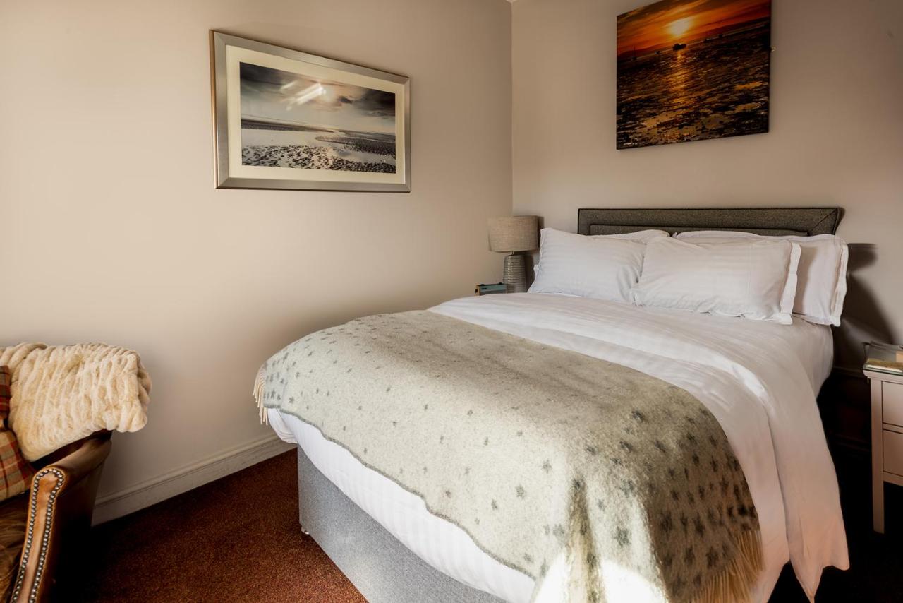 Double Room with Shower