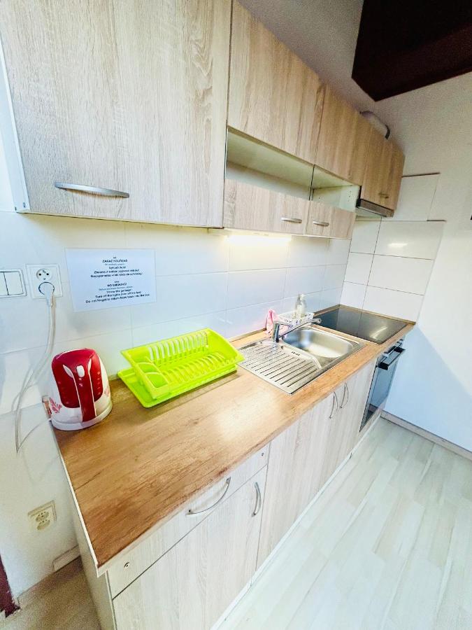 Deluxe Two-Bedroom Apartment with Garden View