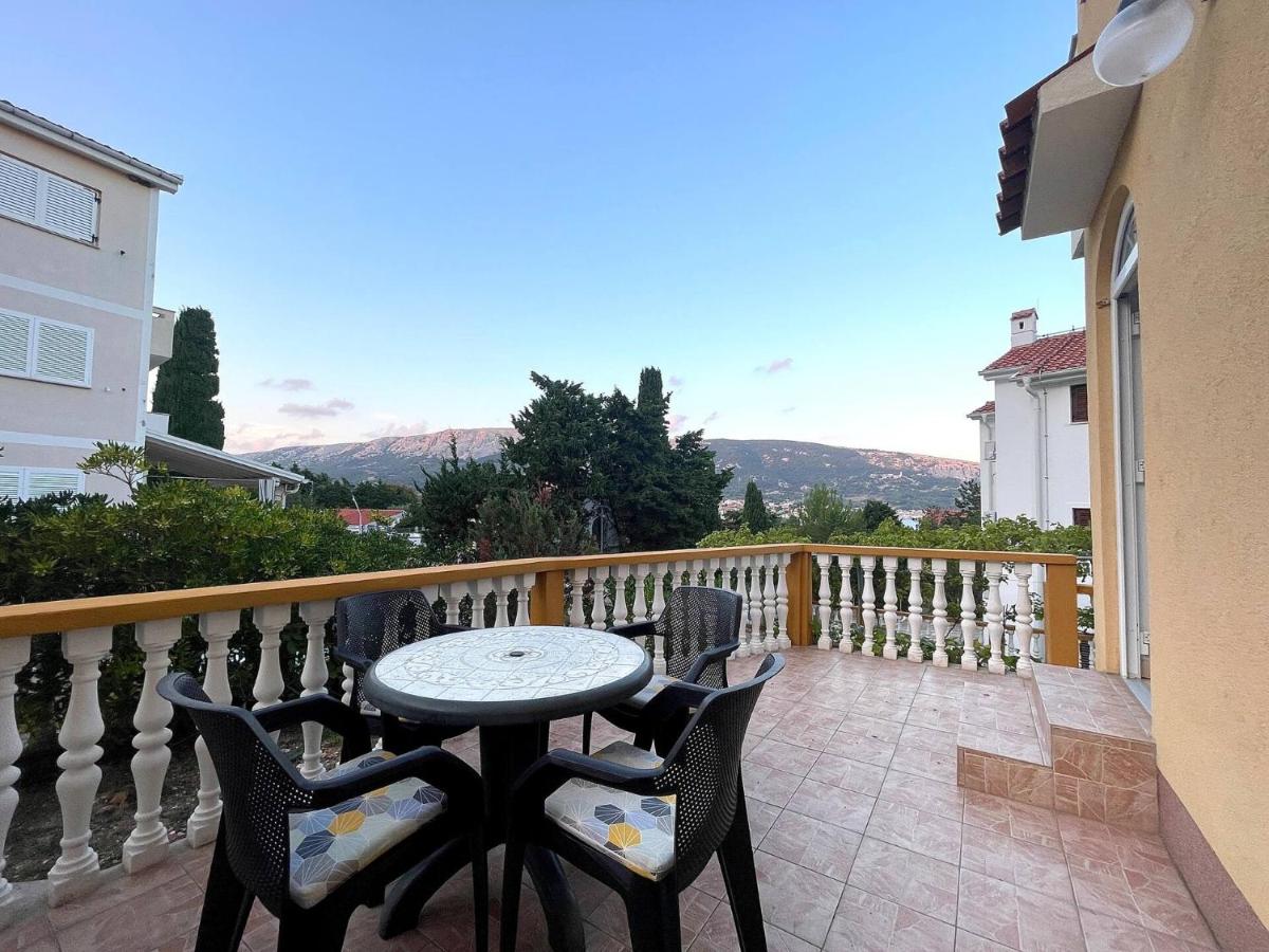 Apartments Capic Z - Bed and Breakfast