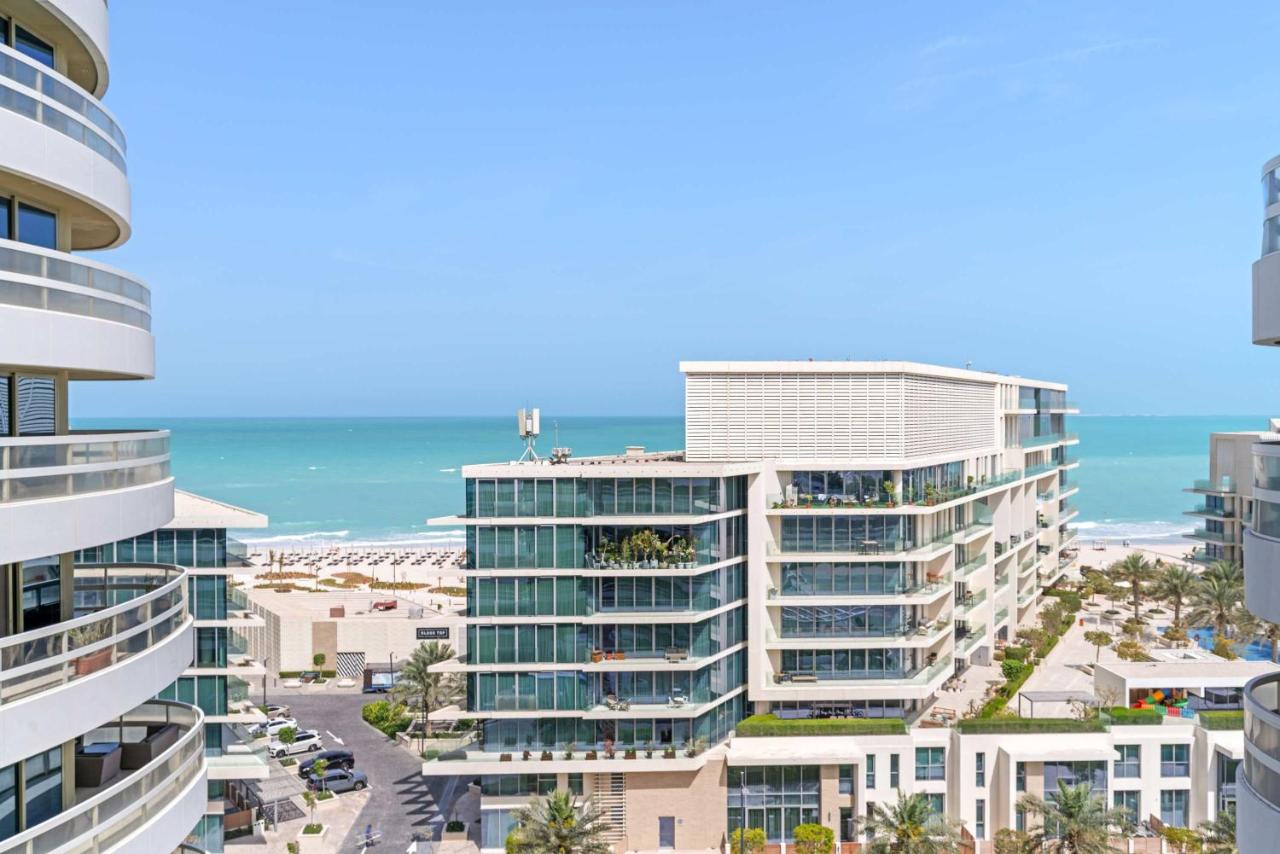 Silkhaus Luxury 2BDR with Maid Room in Ajwan Towers - B&B
