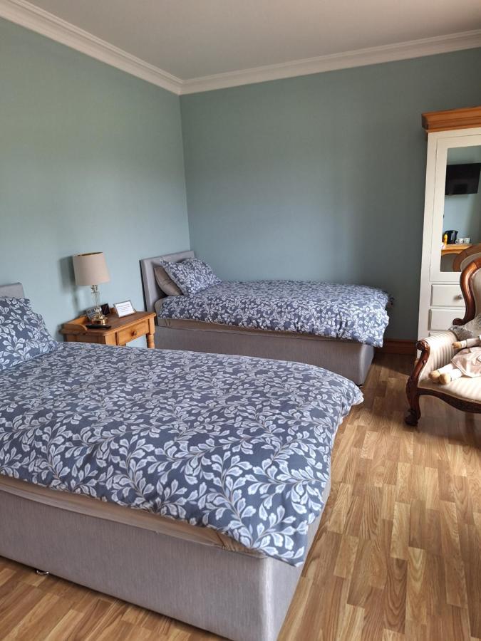 Large Twin Room