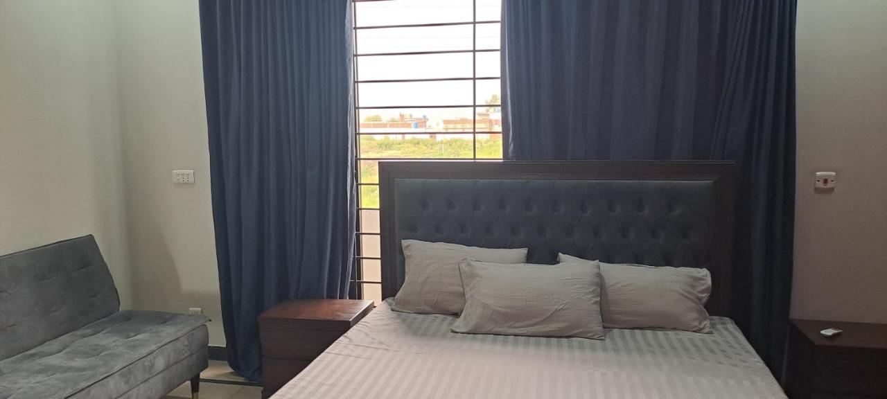 430 Islamabad - Ferienwohnung