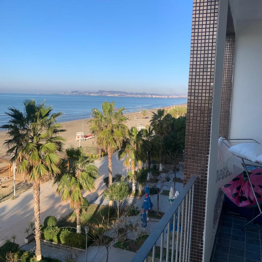 Facing the sea apartament - Ferienwohnung Durrës