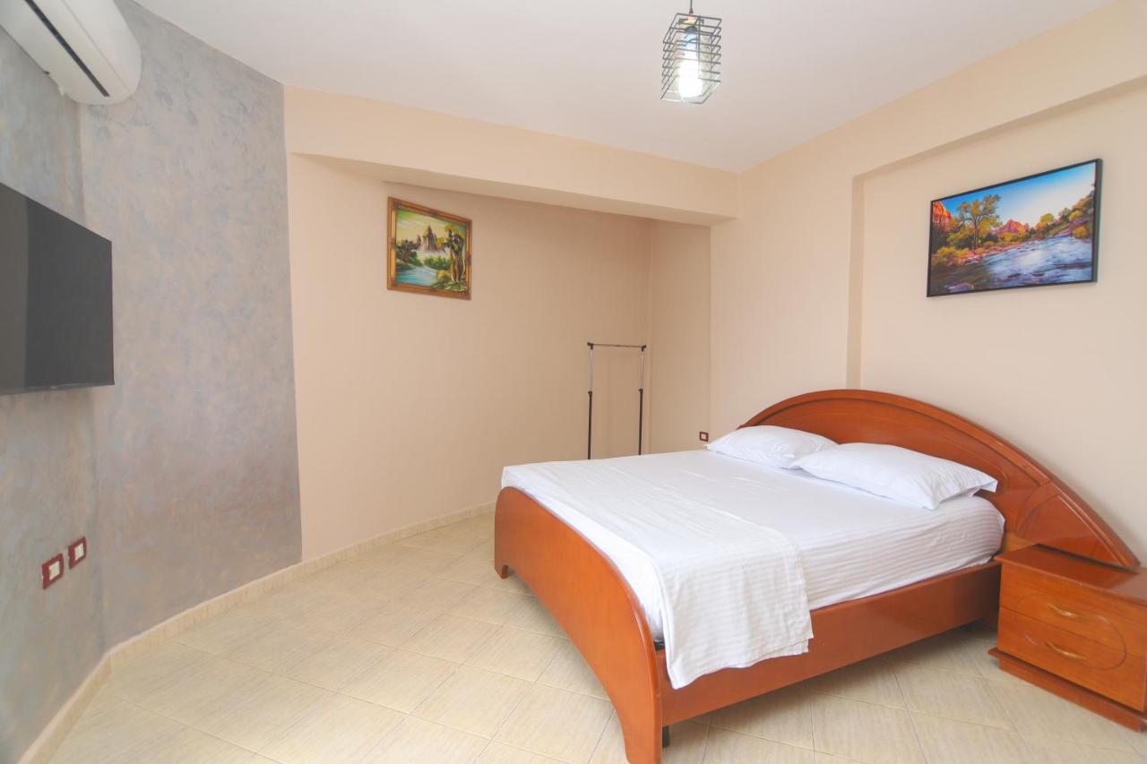 Appartamento con 2 Camere da Letto