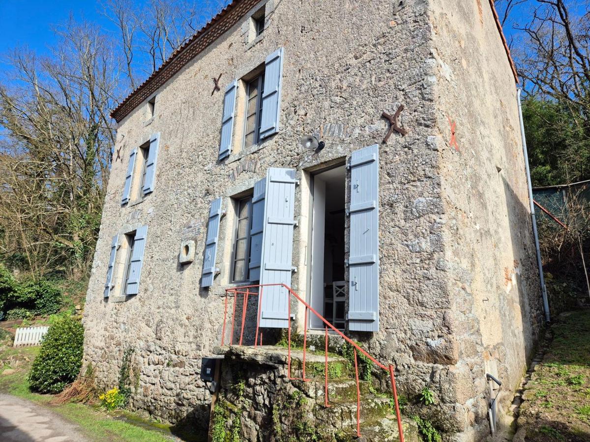 La maison de Pierre, studio à 20 min du Puy du Fou - Chambres d’hôtes Mortagne-sur-Sèvre