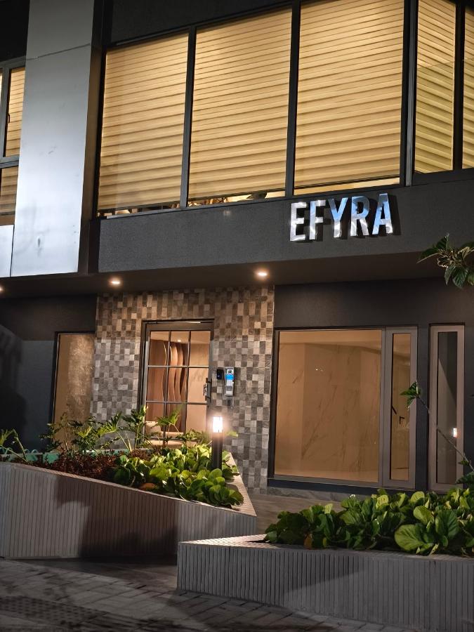 Coliving Ecuador Edificio Efyra La Carolina Quito - B&B Quito