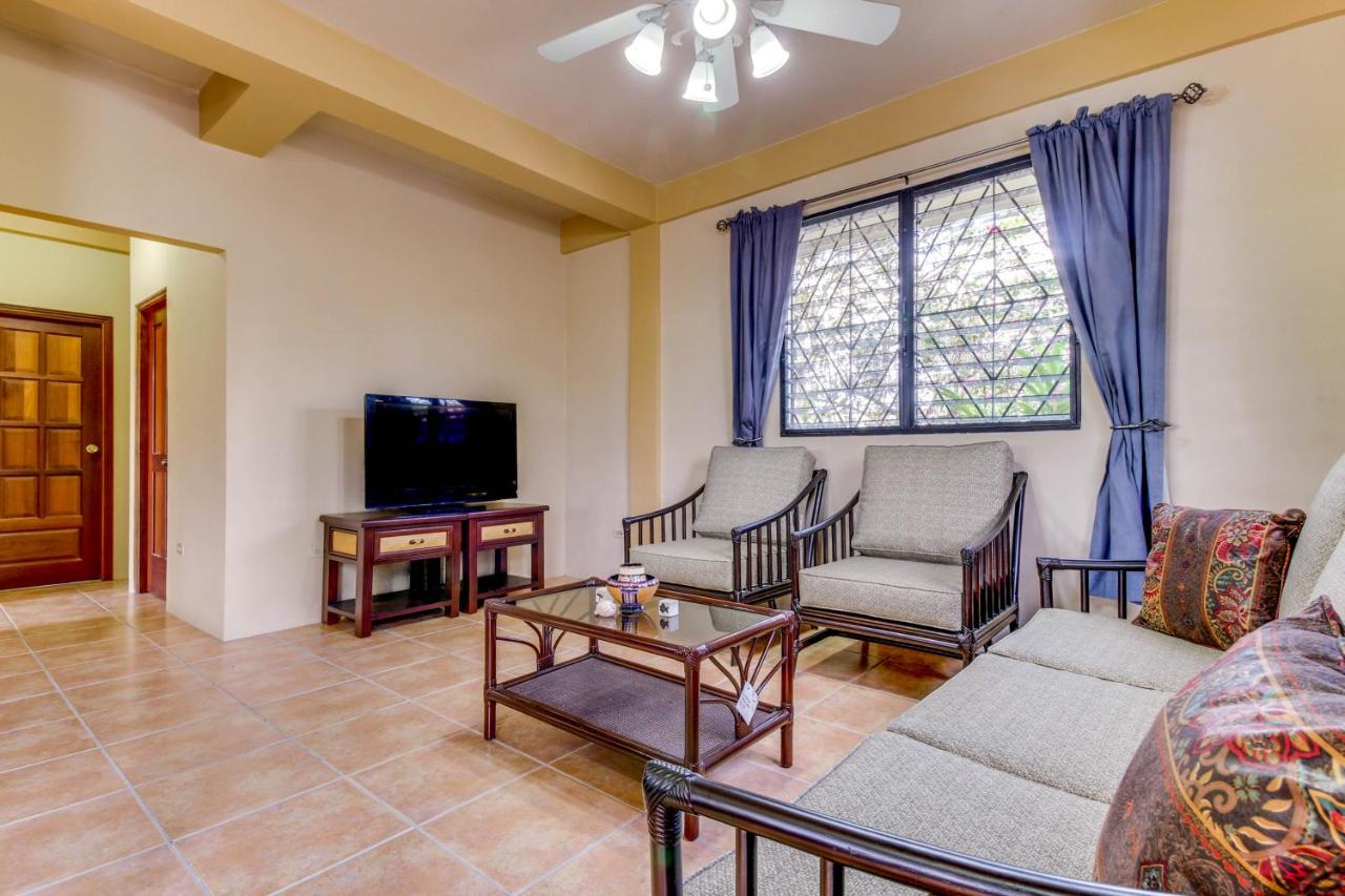 One Bedroom Apartment