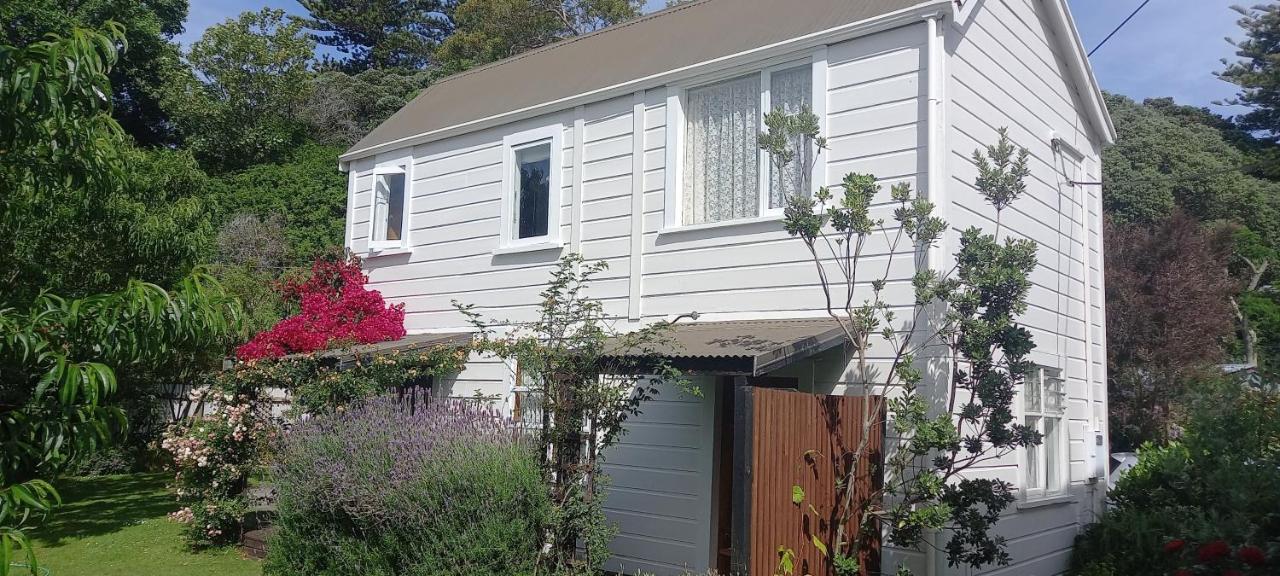 Kowhai Cottage Whanganui - B&B