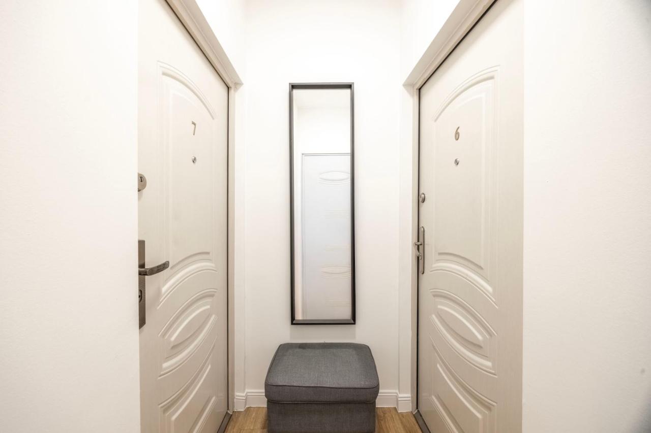 Two-Bedroom Deluxe Apartment