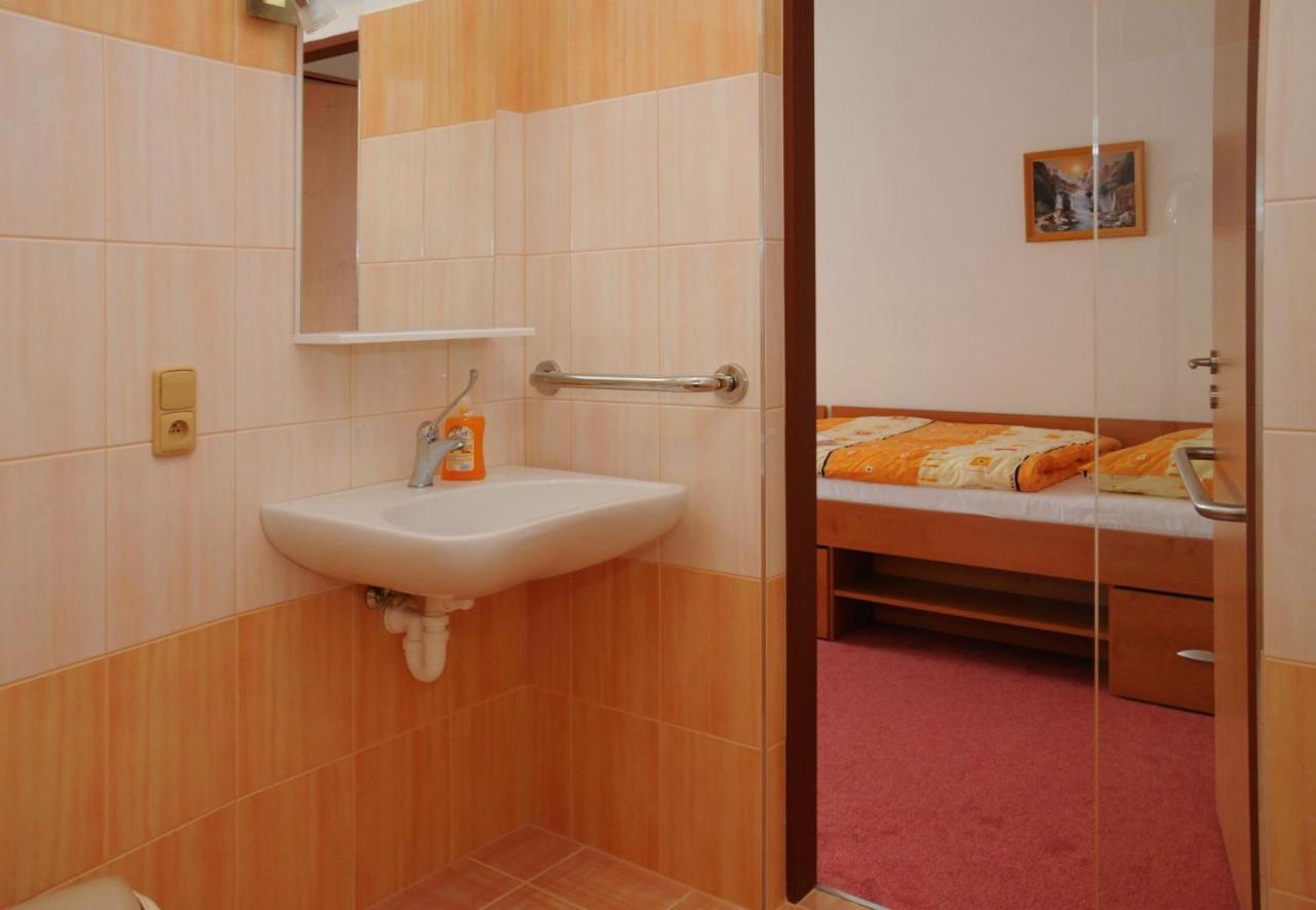 Twin Room - Disability Access