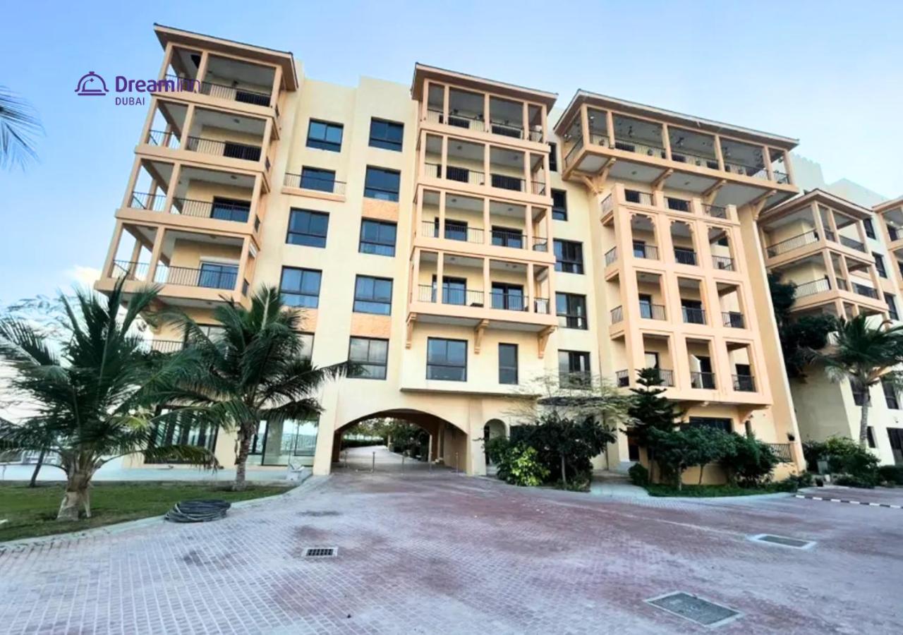 Dream Inn Apartments - Luxury 2 BR Mina Al Fajer - Harbor View - Al Fujairah - Bed and Breakfast