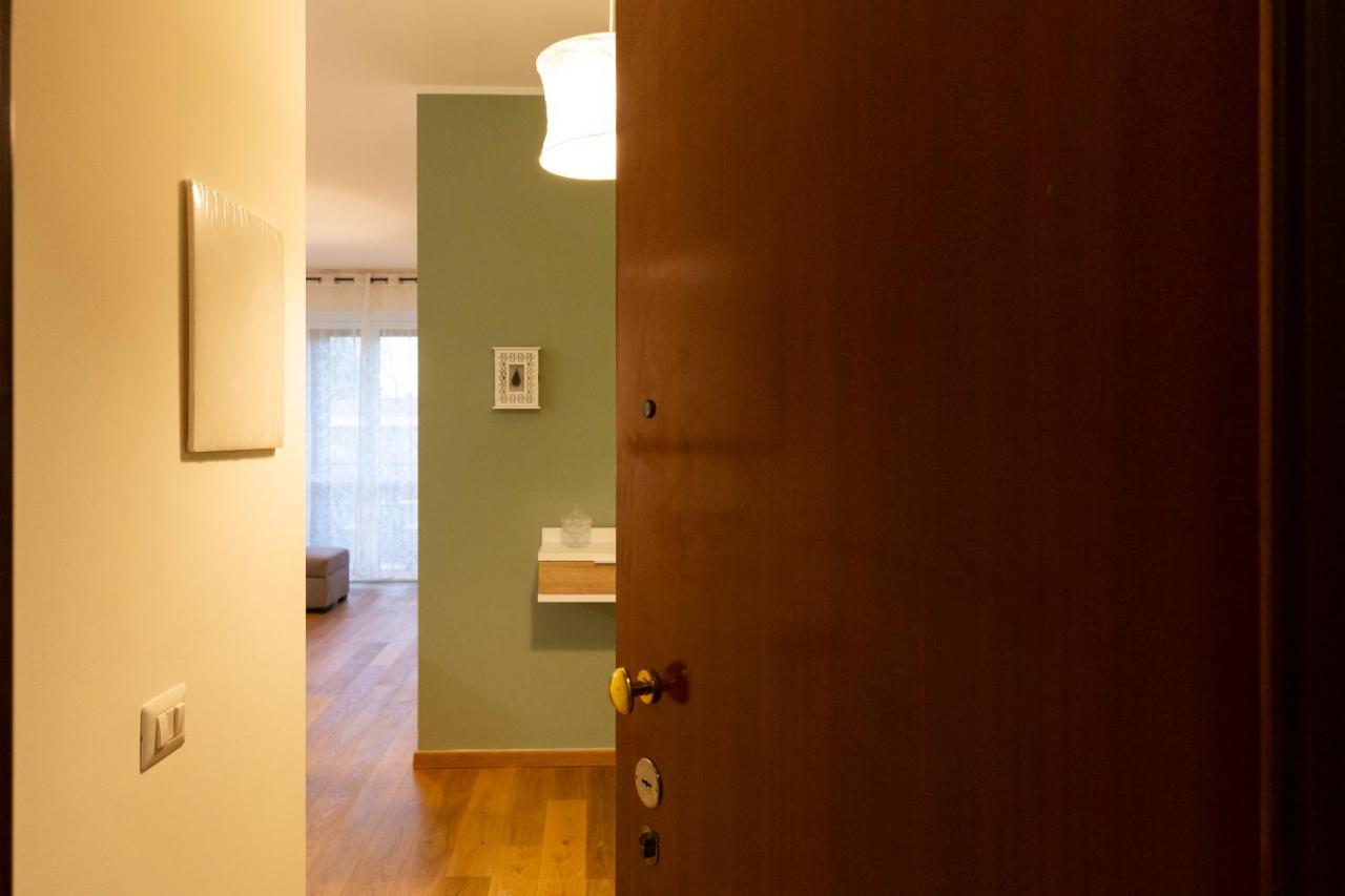 Ronchetto Lodge Navigli - B&B Milan