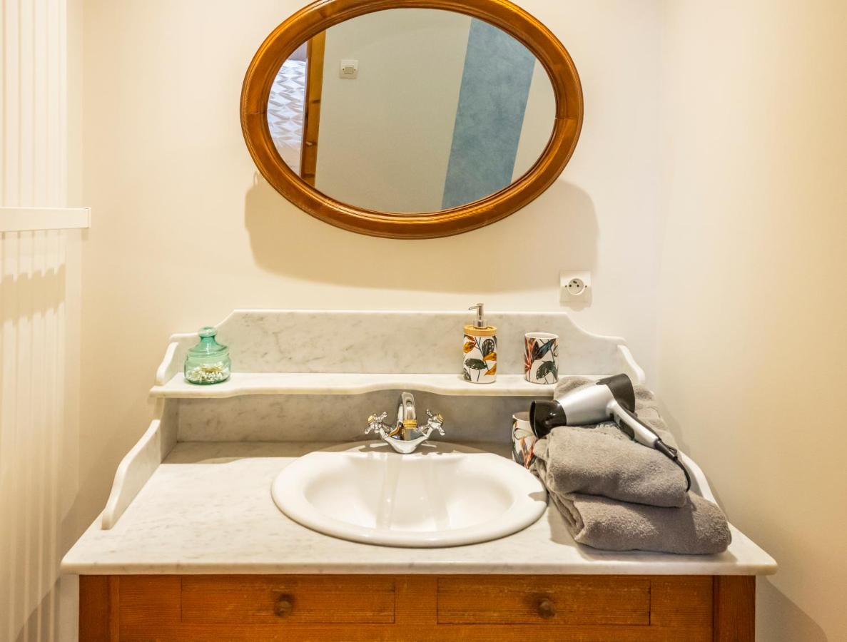 Chambre Triple avec Salle de Bains Privative