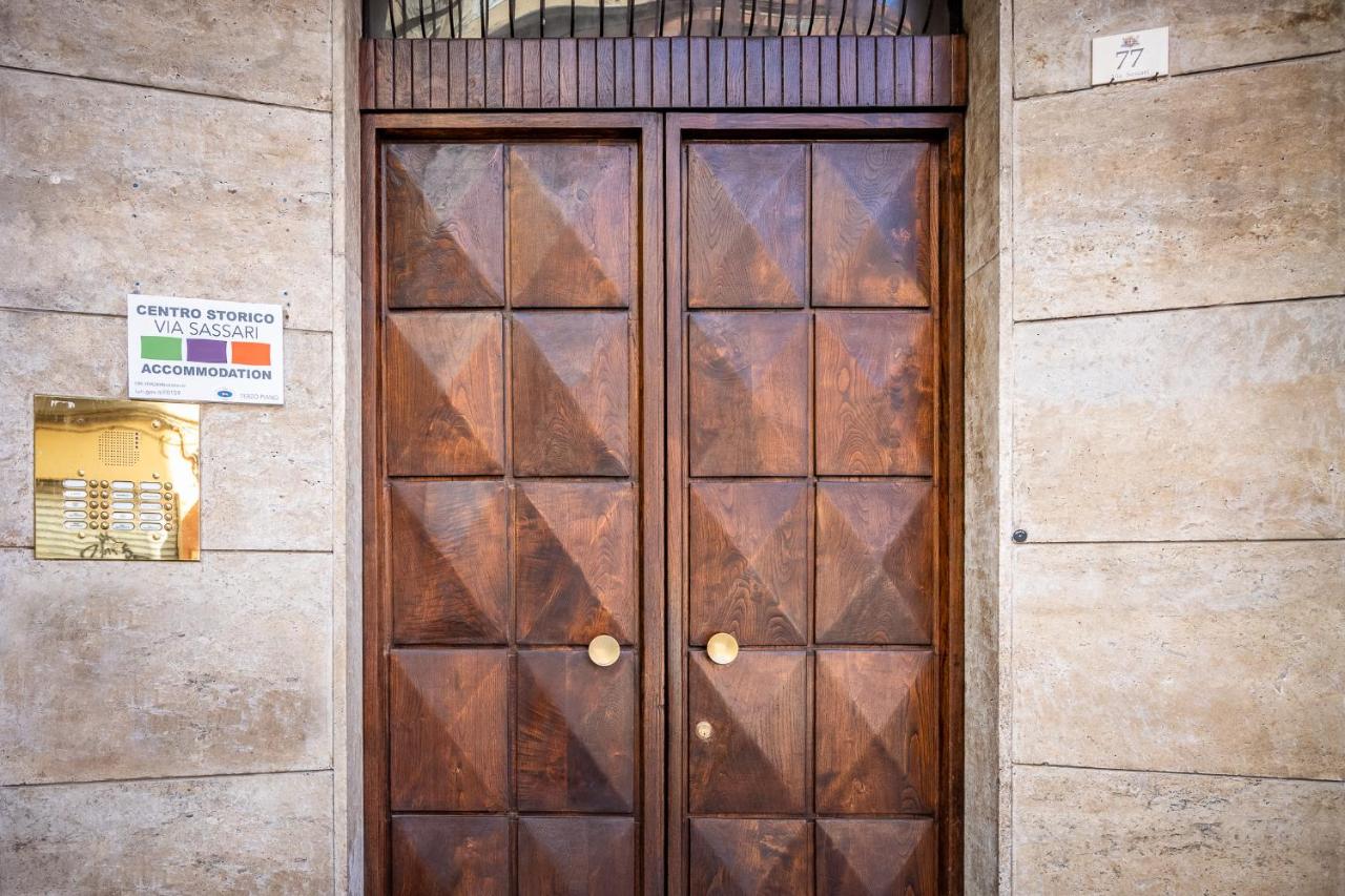 Centro storico via Sassari Accommodation - B&B