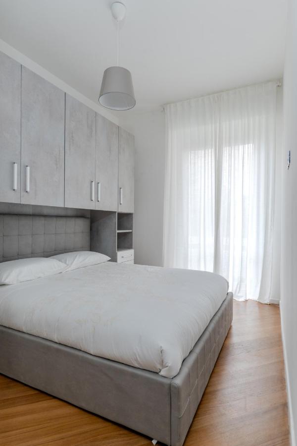 Studio Apartment with Queen Bed