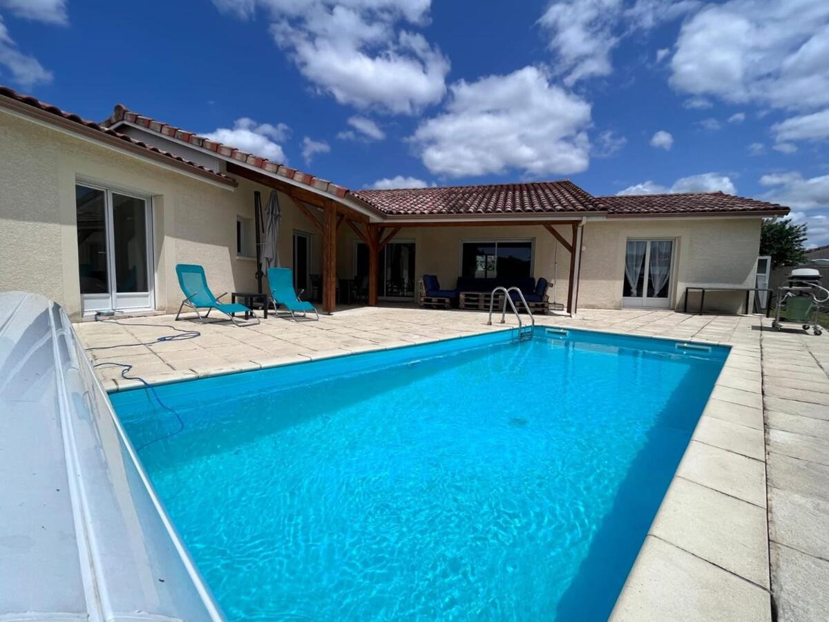 Villa Pourpre-Piscine Chauffée-Climatisation-Jardin - Chambres d’hôtes