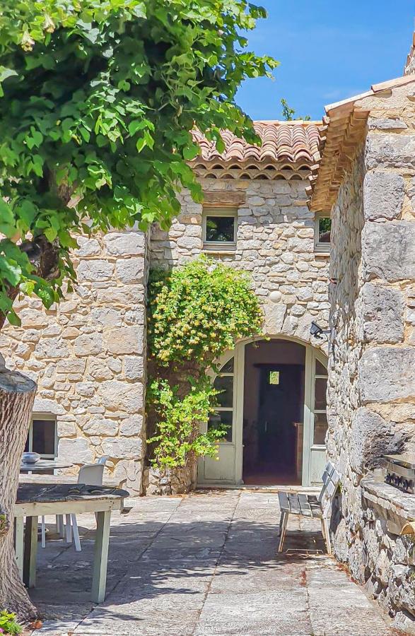 Maison authentique en Drôme Provençale - B&B