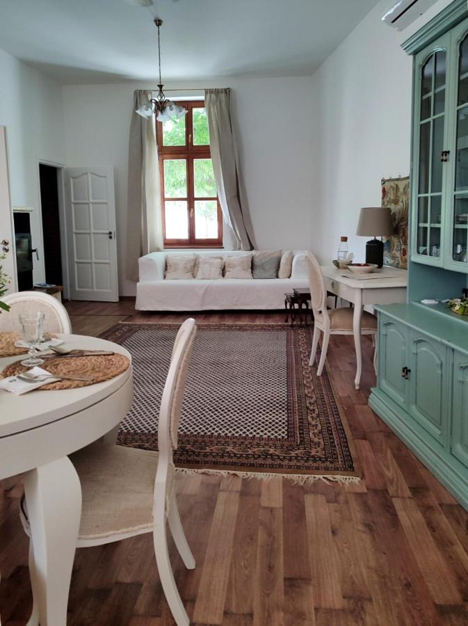 FeteKert Szécsény Apartmanok - B&B