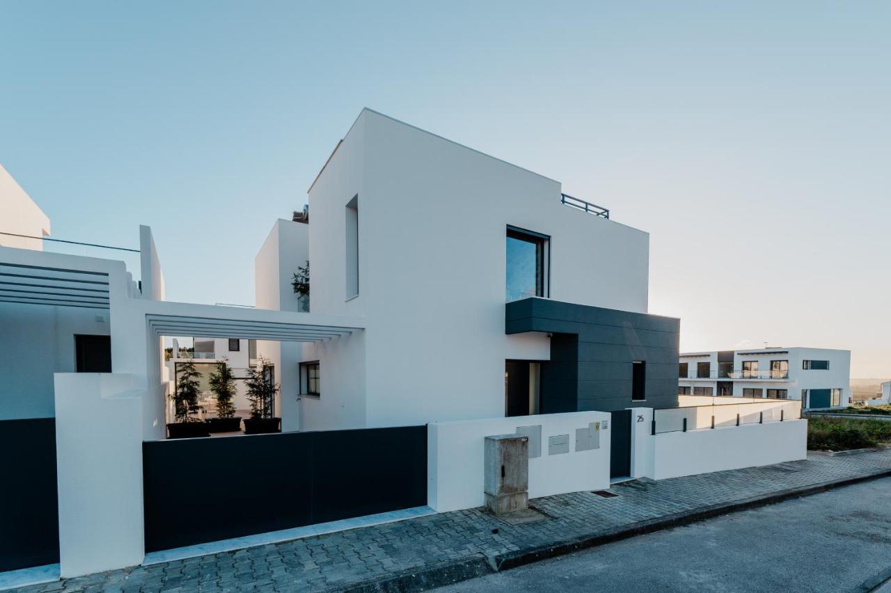 Silver Coast Sunset View-10 minutos do Baleal e Campos de Golfe - B&B Atouguia da Baleia