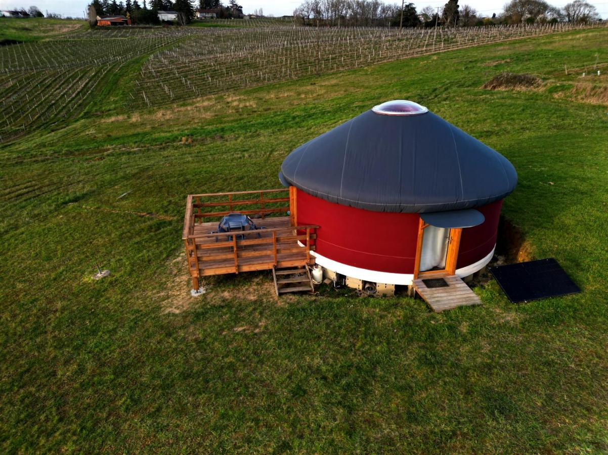 Chaleureuse yourte a la campagne - B&B