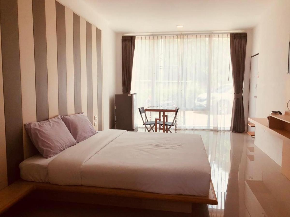 Pai Casita walking street - B&B