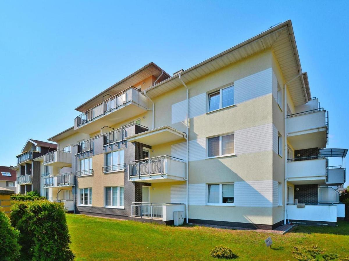 Comfortable apartment, ground floor, balcony - B&B Grzybowo