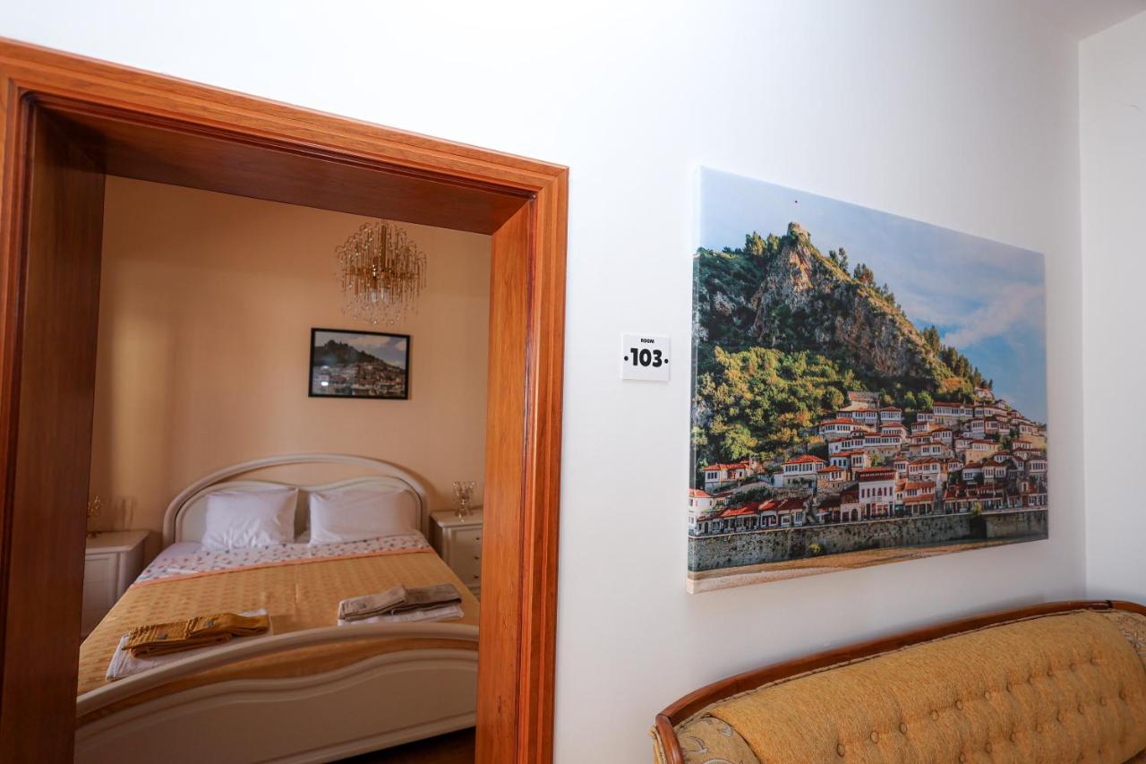 Chambre Double avec Salle de Bains Commune