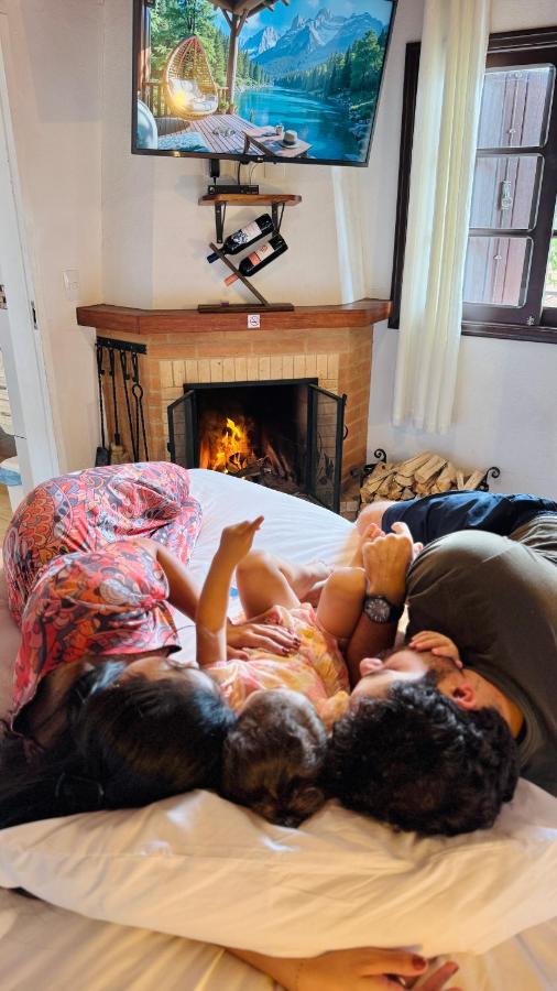 Quarto Família com Banheira de Hidromassagem