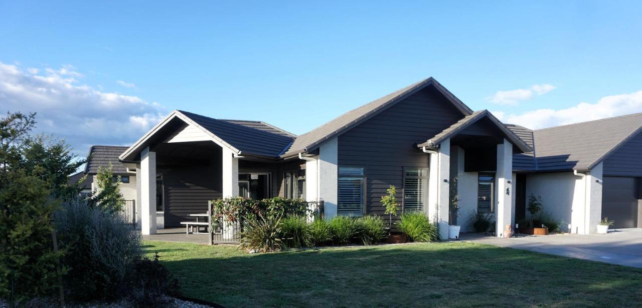 Titoki House - Bed and Breakfast - B&B
