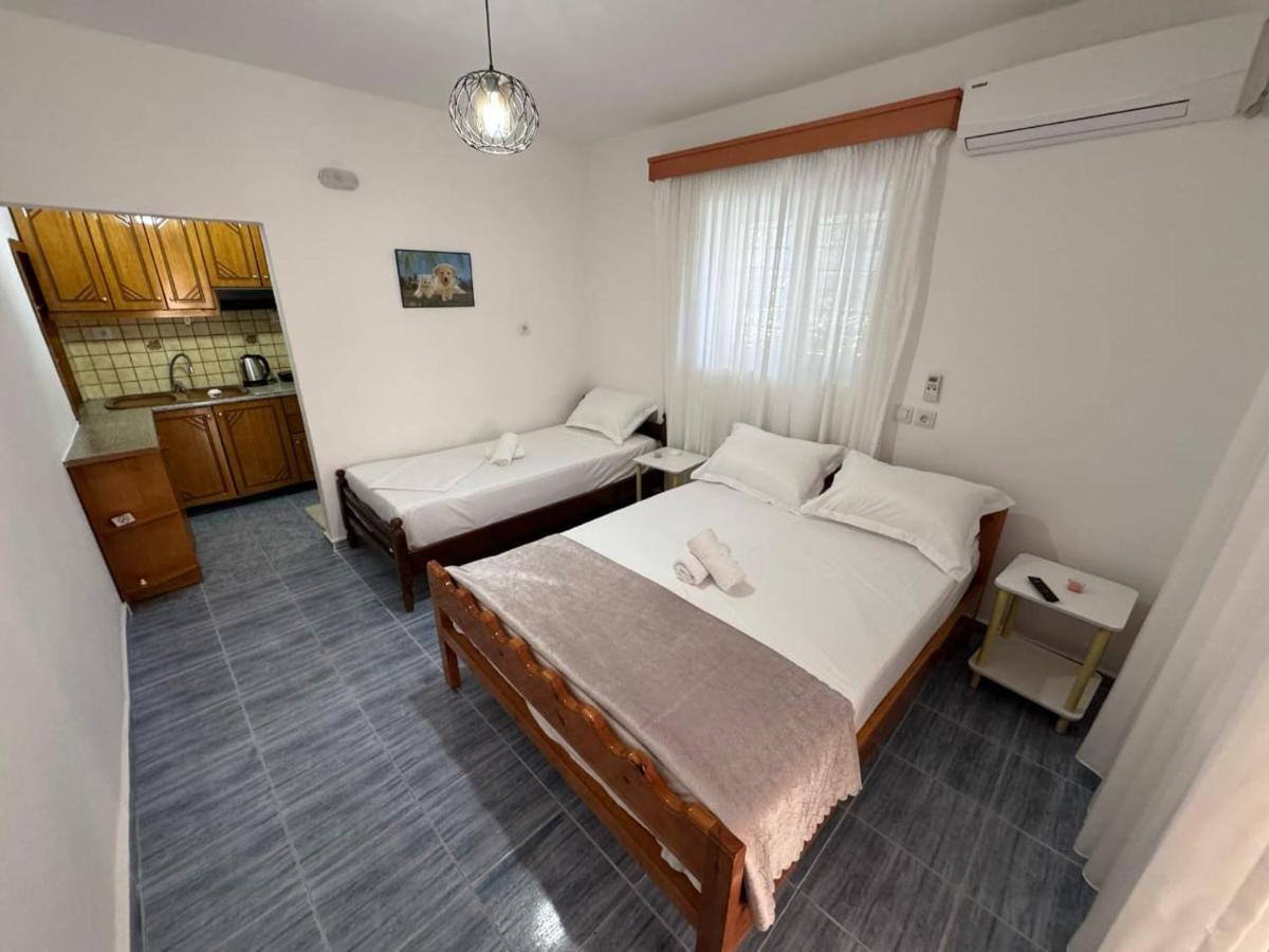 Center Rooms - B&B Saranda