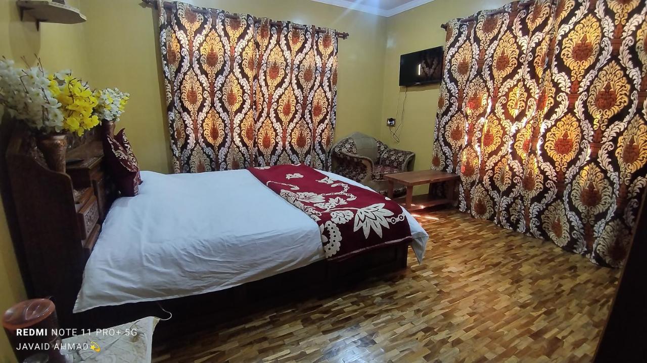 The Vintage Kashmir Home - B&B