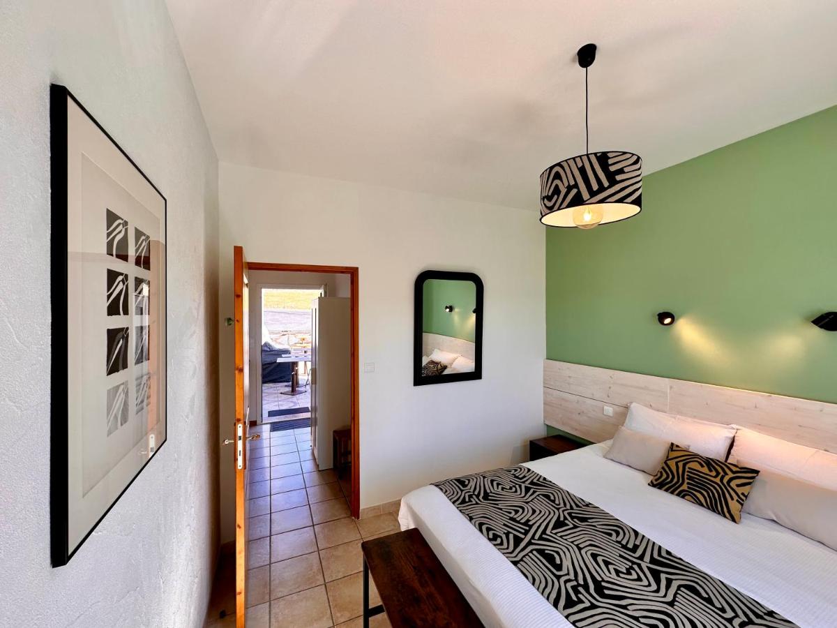 Double Room with Mountain View