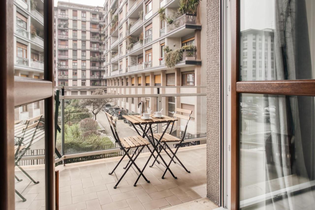 JOIVY Beautiful and modern apartment with 2 balconies - B&B Milán