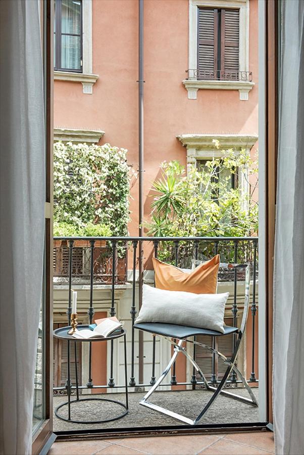 Milano- Corso Como Roomy Apartment - B&B
