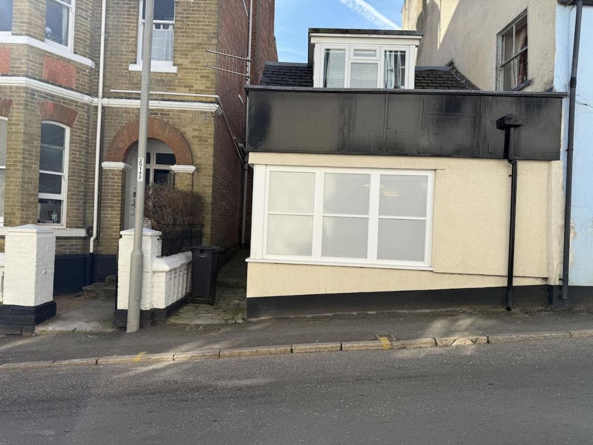 Pebbles - Lyme Regis - B&B Lyme Regis