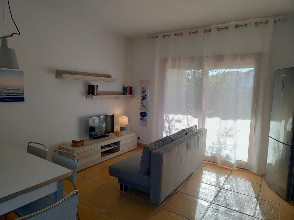 Apartment with garden - B&B Budoni