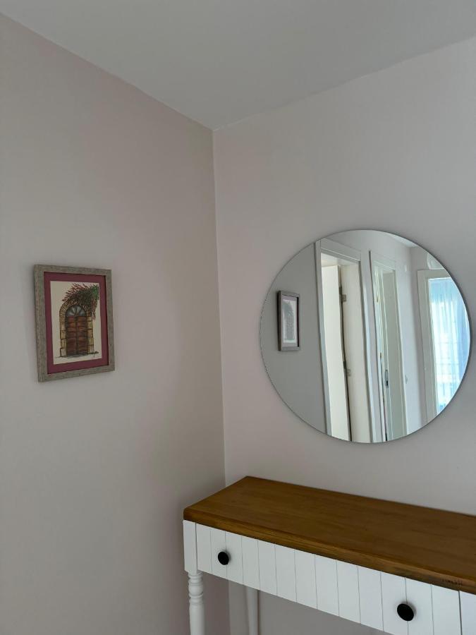 Apartamento de 2 dormitorios con vistas a la piscina