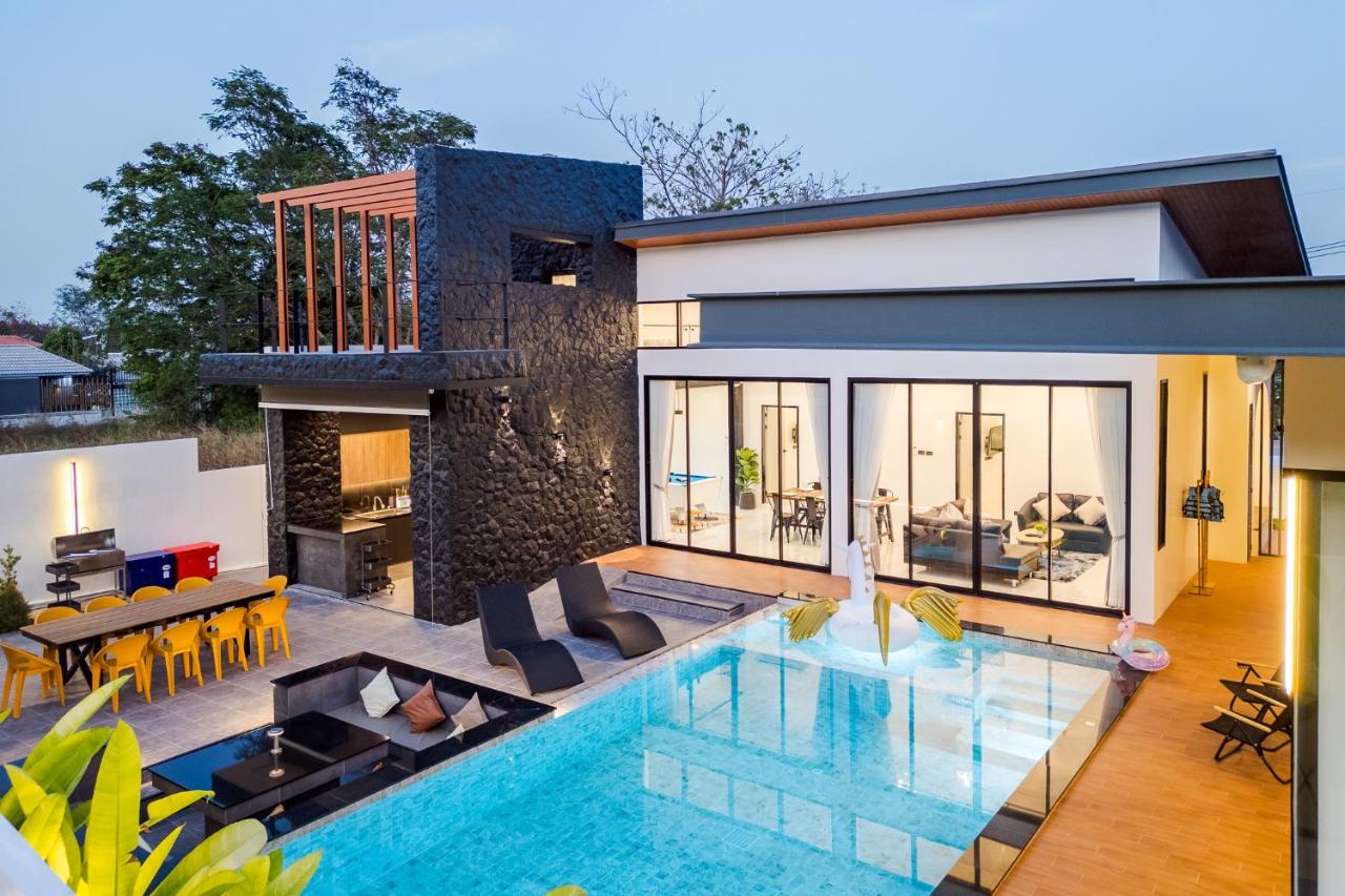 Black Rocher Poolvilla Huahin - B&B Hua Hin