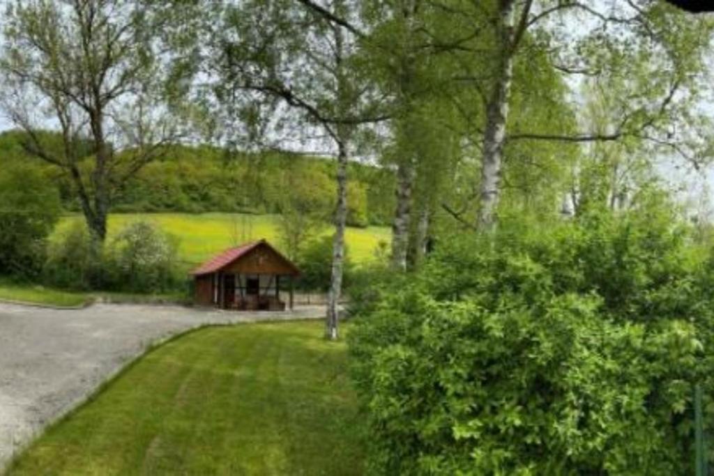 Ferienhaus Chalet an der Brettach - B&B