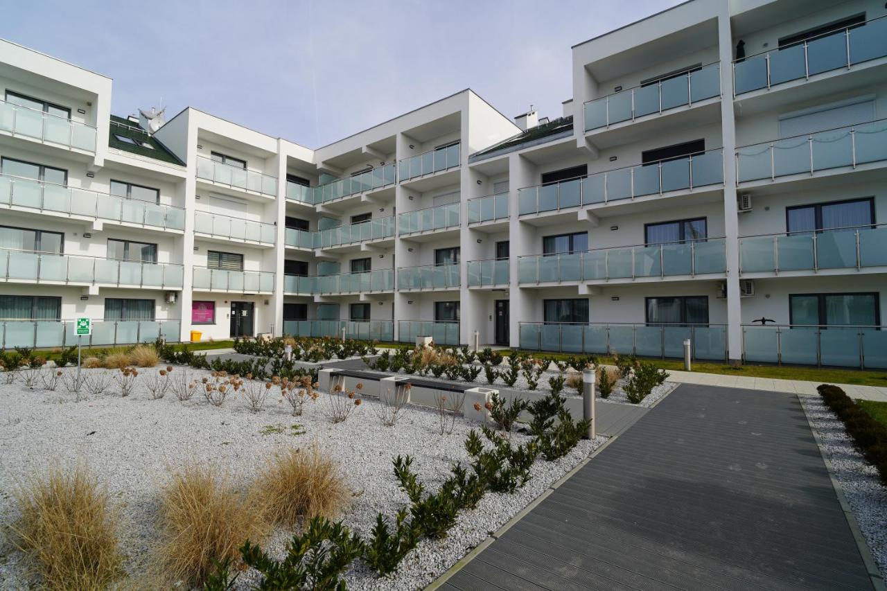 Lulu Apartments - LAGUNA - Apartament dwupokojowy - Sauna Netflix Chill PS4 - Blisko morza ! - B&B
