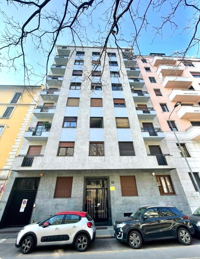 Ampio Bilocale Milano Centro - B&B