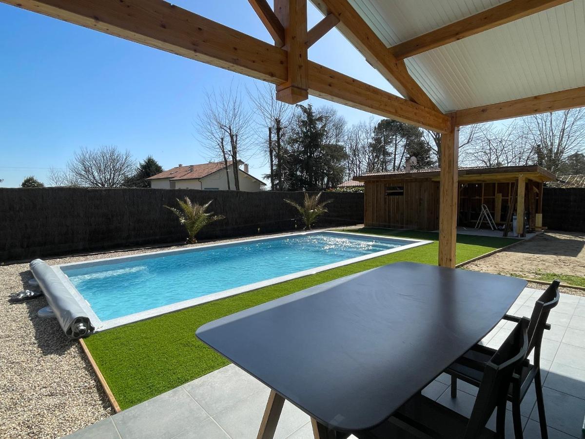 La Villa Morey - Bed and Breakfast Casteljaloux