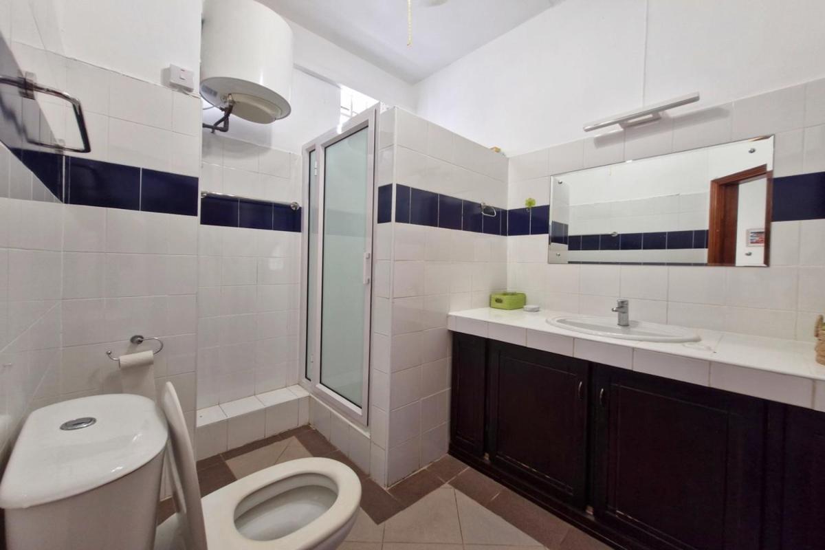 Charming apartment about 120m from the beautiful beach of Trou aux Biches. - Chambres d'hôtes Trou aux Biches