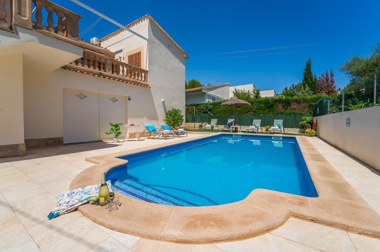 Ideal Property Mallorca - Tacaritx - B&B Alcúdia